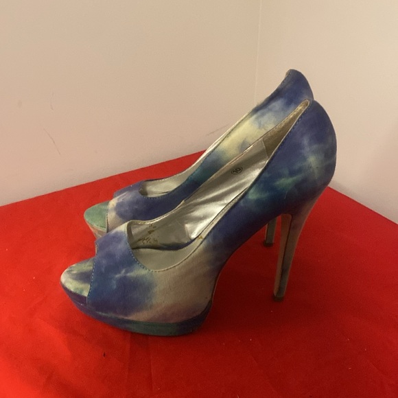 "Miss Me" Green And Blue Platform Shoes - Size 10 - Picture 4 of 8